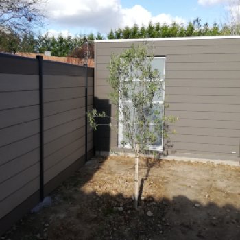 Abri de jardin en bois composite Abri de jardin en bois composite